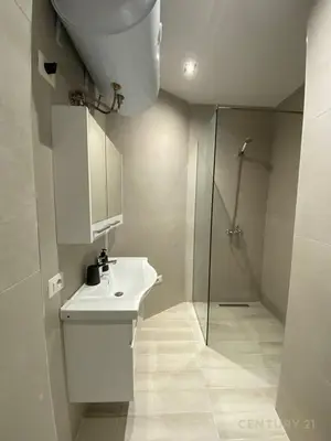 Apartament 1+1 me qera në 21 Dhjetori, Tiranë, 65 m². Foto 6 nga 7