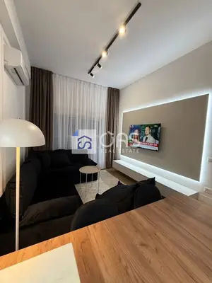 Apartament 1+1 me qera në Ali Demi, Tiranë, 65 m². Foto 2 nga 6