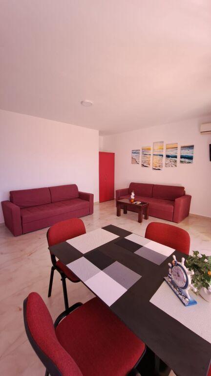 Apartament në shitje në Zero Zero Apartments & Beach Bar & Restaurant, Sarandë, 86 m²