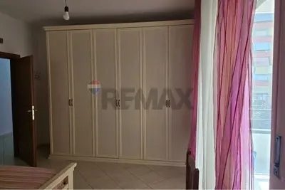 Apartament 2+1 me qera në Vlorë, 120 m². Foto 7 nga 9