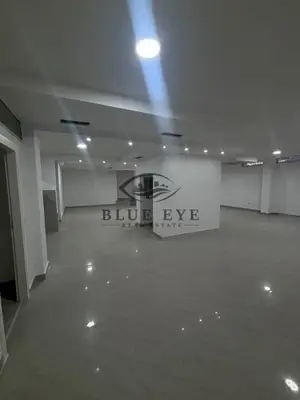 Commercial space for rent in Stadiumi, Durrës, 174 m². Photo 3 of 11