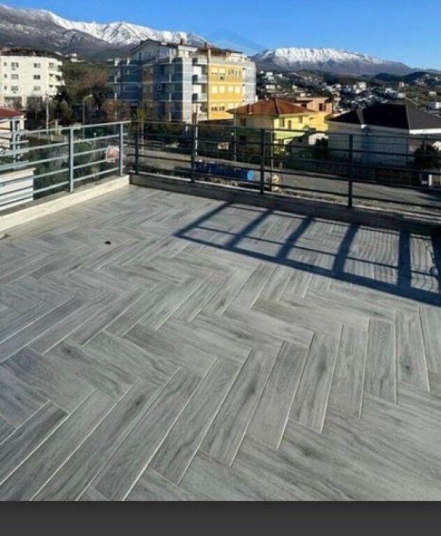 Apartament 2+1 në shitje në Rrethrrotullimi i Shkozës, Tiranë, 200 m²
