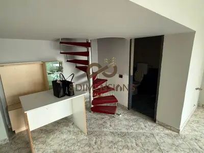 Negozio in vendita a 5 Maj, Tirana, 35 m². Foto 1 di 3