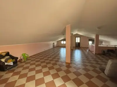 Villa studio for sale in Marikaj, Tirana, 300 m². Photo 4 of 12
