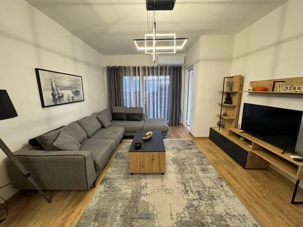 Apartament 2+1 me qera në Vollga, Durrës, 100 m². Foto 1 nga 8