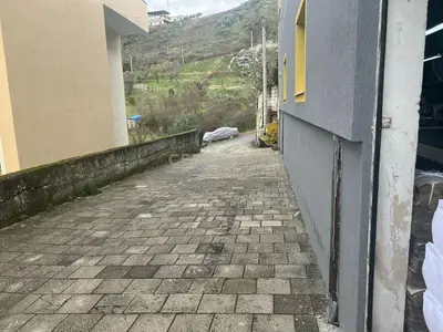 Tokë në shitje në Kombinat, Tiranë, 300 m². Foto 4 nga 10