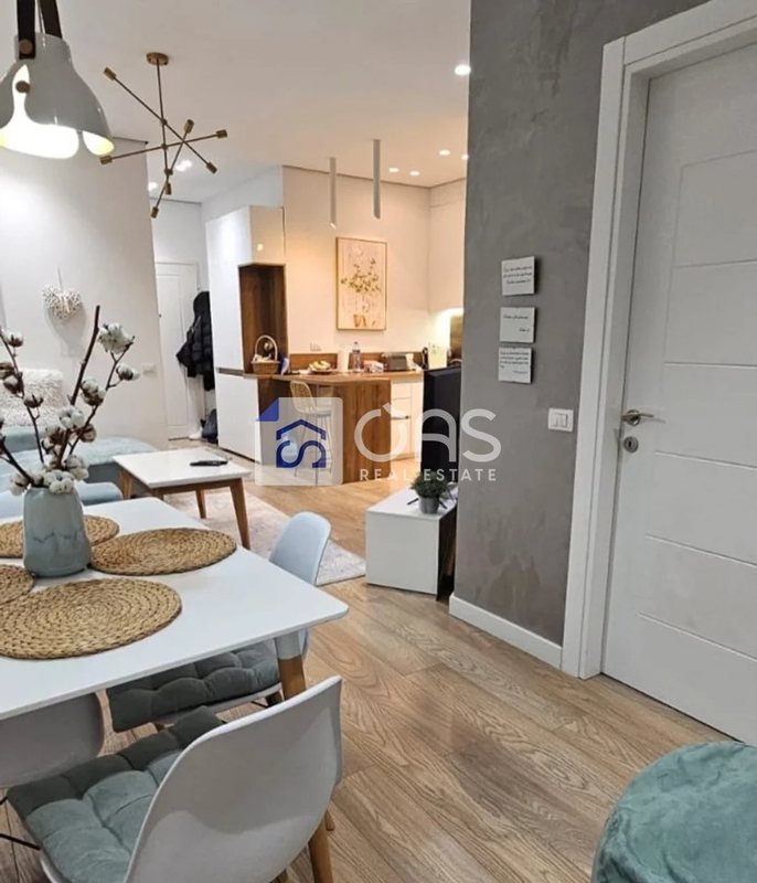 Apartament 1+1 me qera në Liqeni i Thatë, Tiranë, 68 m²