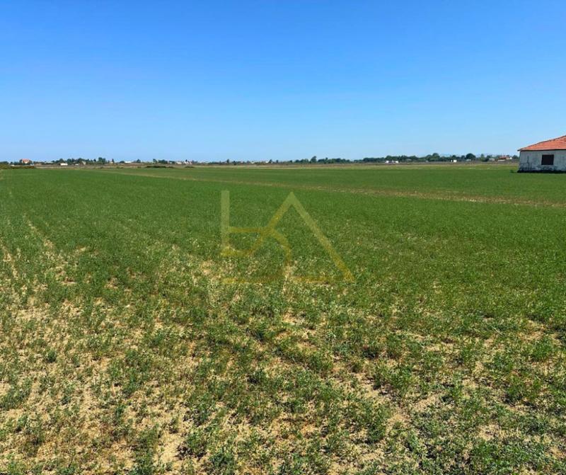 Tokë në shitje në Fllake, Durrës, 20 200 m². Foto 4 nga 5