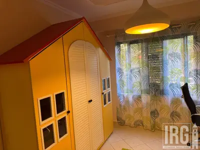 Apartament 3+1 me qera në Rruga Him Kolli, Tiranë, 132 m². Foto 9 nga 12