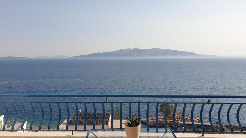 Apartament 3+1 në shitje në Rruga Mitat Hoxha, Sarandë, 180 m²