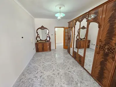 Apartament 2+1 në shitje në Pallati i Sportit Ramazan Njala, Durrës, 76 m². Foto 5 nga 12