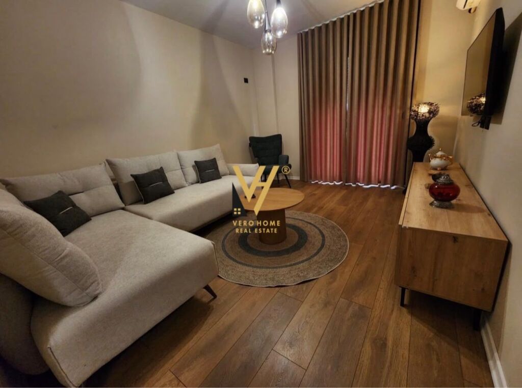 Apartament 1+1 në shitje në Liqeni i Thatë, Tiranë, 78 m². Foto 1 nga 3