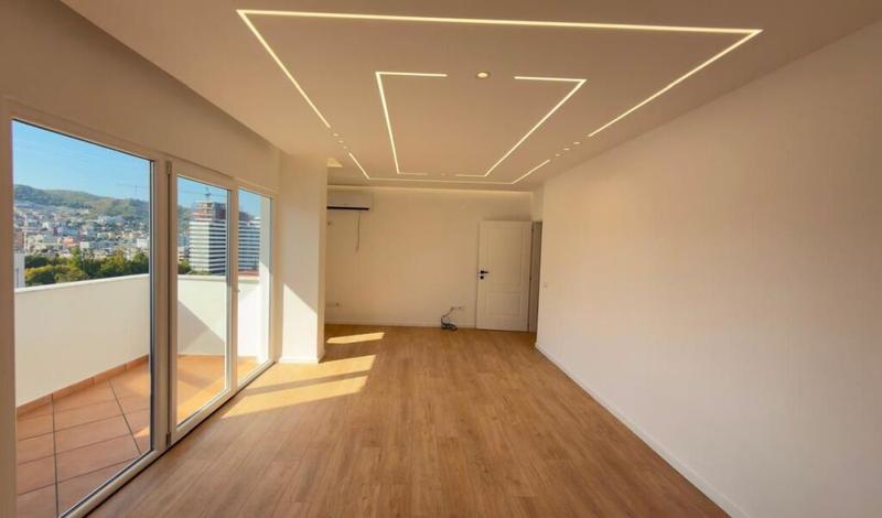 Apartament 2+1 në shitje në 21 Dhjetori, Tiranë, 96 m²