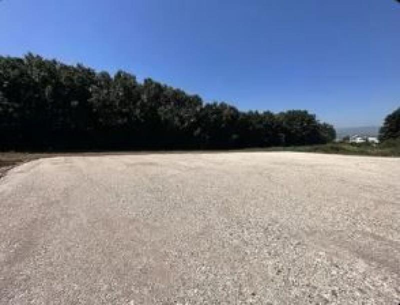 Terreno in affitto a Vaqarr, Tirana, 1.000 m²