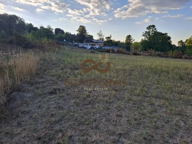 Land for sale in Ibë, Tirana, 3,000 m²
