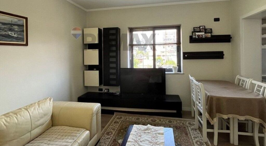 Apartment for sale in Rruga Fortuzi, Tirana, 87 m². Photo 2 of 3