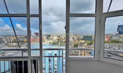 Apartament 2+1 me qera në Ish Ekspozita, Tiranë, 120 m². Foto 9 nga 10