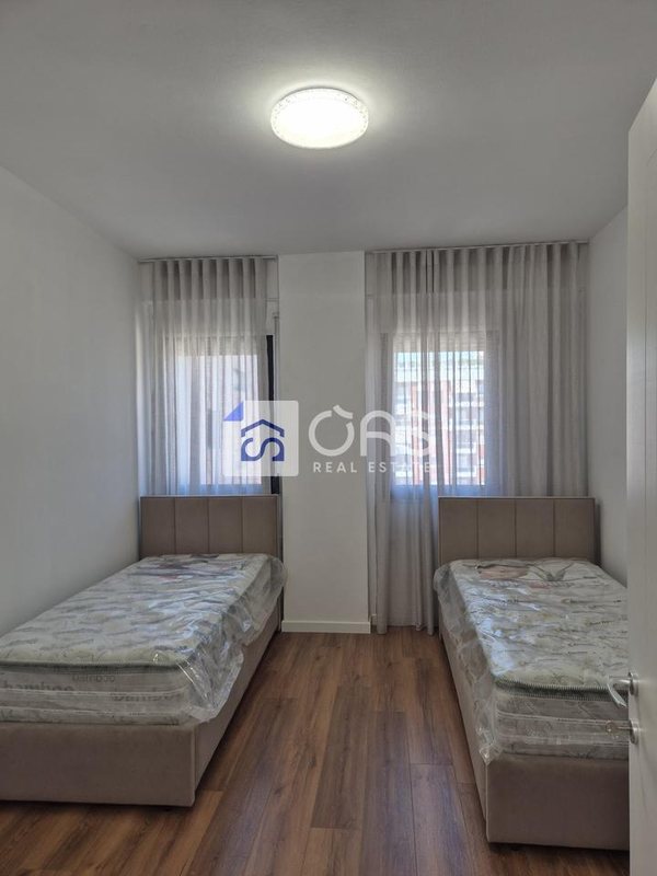 Appartamento 2+1 in affitto a Astir, Tirana, 104 m²