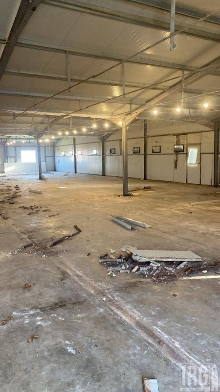 Magazinë me qera në Sektor Rinia, Durrës, 1 700 m²