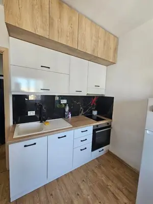 Apartament 1+1 në shitje në Plazh, Durrës, 52 m². Foto 7 nga 12