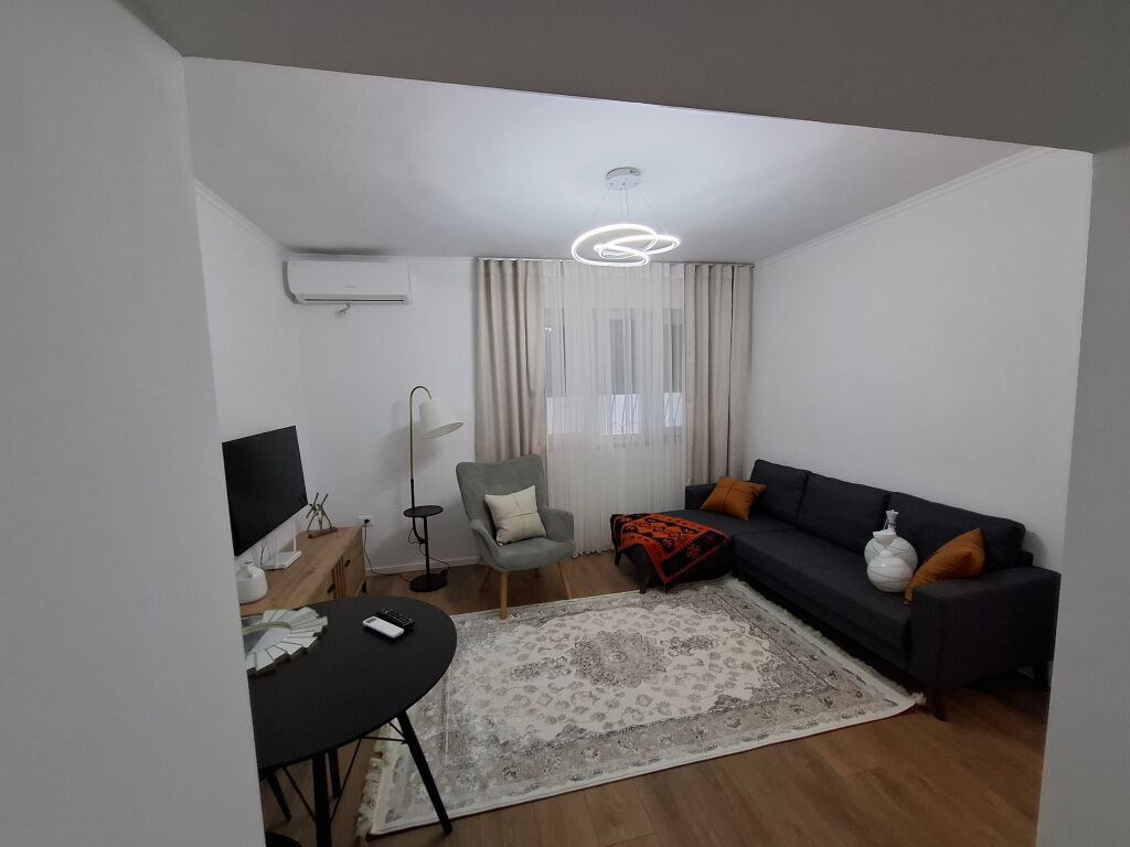 Apartament 1+1 në shitje në Rruga Ferit Xhajko, Tiranë, 57 m². Foto 1 nga 9