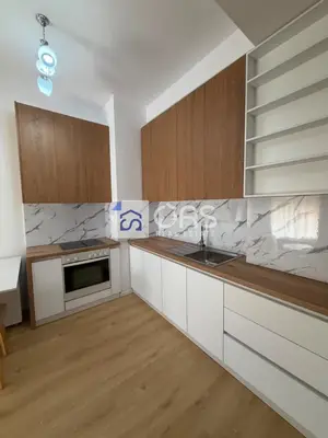 Apartament 1+1 me qera në Ali Demi, Tiranë, 60 m². Foto 2 nga 7