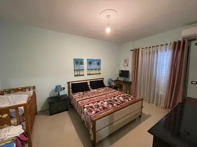 Apartament 3+1 në shitje në Rruga e re, Vlorë, 139 m². Foto 10 nga 12