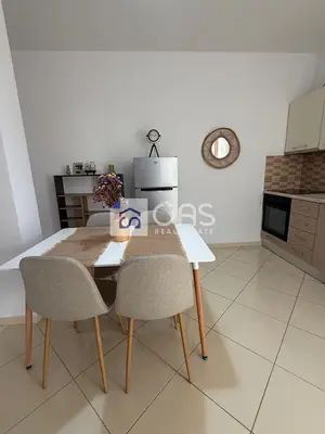 Apartament 1+1 me qera në Rruga Gjuzepina Kosturi, Tiranë, 50 m². Foto 5 nga 6