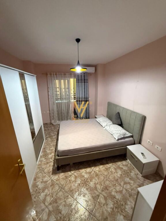Apartament 2+1 me qera në Sheshi Willson, Tiranë, 90 m². Foto 3 nga 3