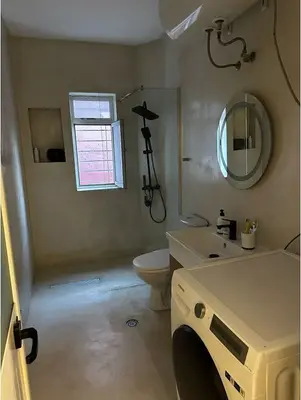 Apartament 1+1 me qera në Rruga Irfan Tomini, Tiranë, 60 m². Foto 7 nga 8