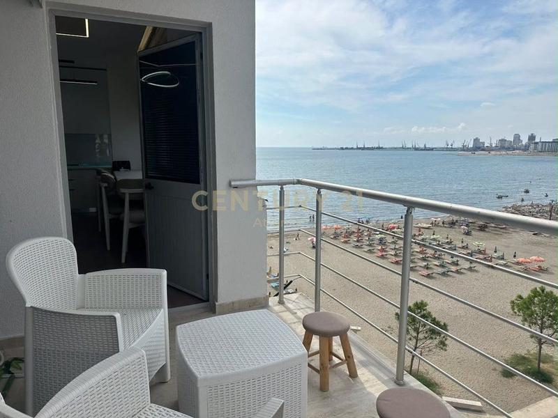 Appartamento 1+1 in affitto a Plazh rrota e kuqe, Durazzo, 70 m²