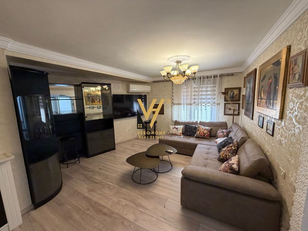 Apartament 2+1 në shitje në Stadiumi Dinamo, Tiranë, 130 m²