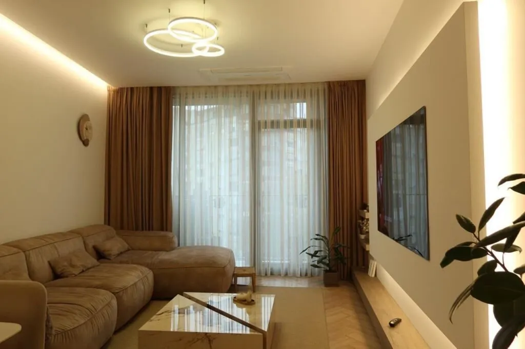 Apartment 3+1 for sale in Rruga e Kosovarëve, Tirana, 126 m². Photo 1 of 7