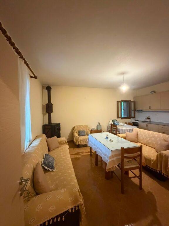 Shtëpi private në shitje në Rruga 40 Shenjtorët, Sarandë, 250 m². Foto 7 nga 10