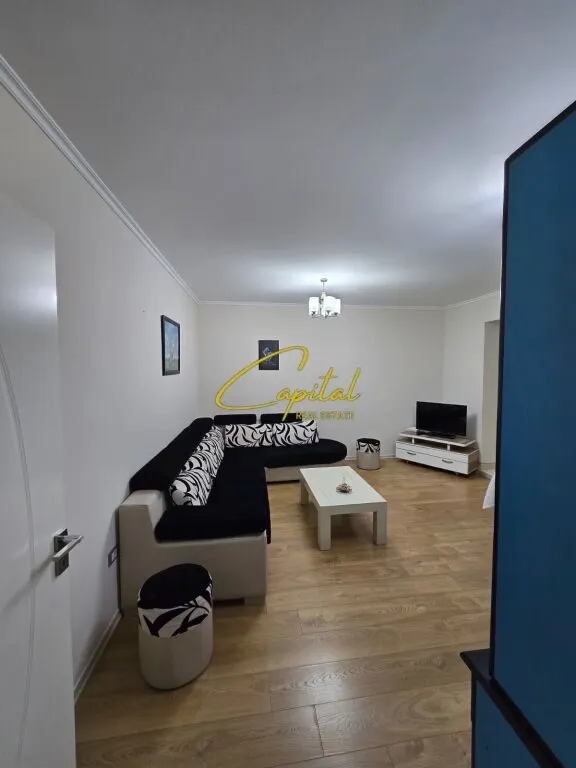 Appartamento 1+1 in affitto a Vasil Shanto, Tirana, 65 m². Foto 1 di 5