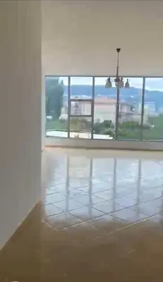 Ambient biznesi me qera në Klinika Bakaj, Vlorë, 174 m². Foto 3 nga 3