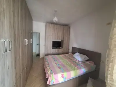 Apartament 1+1 në shitje në Kisha Ortodokse, Vlorë, 75 m². Foto 8 nga 11