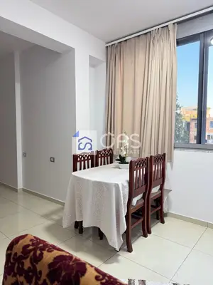 Apartament 2+1 me qera në Rruga e Elbasanit, Tiranë, 100 m². Foto 5 nga 8