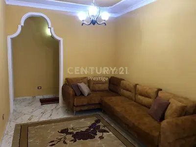 Apartament 3+1 me qera në Vilat amerikane, Tiranë, 162 m². Foto 5 nga 9