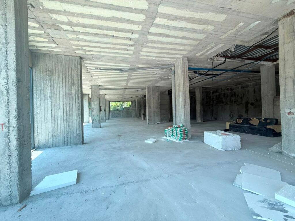 Commercial space for rent in Parku Zoologjik i Tiranës, Tirana, 600 m². Photo 2 of 3