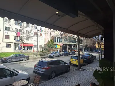 Shop for sale in Lagja nr.12, Durrës, 63 m². Photo 3 of 6