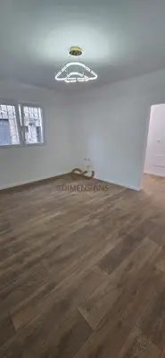 Appartamento 1+1 in vendita ad Ali Demi, Tirana, 57 m². Foto 1 di 5