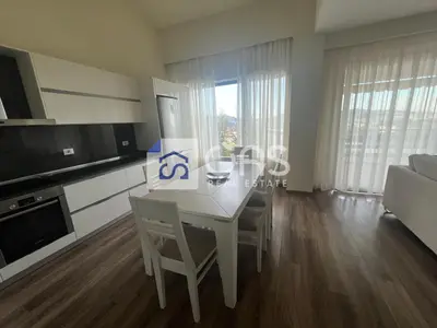 Apartament 2+1 me qera në TEG, Tiranë, 130 m². Foto 8 nga 9