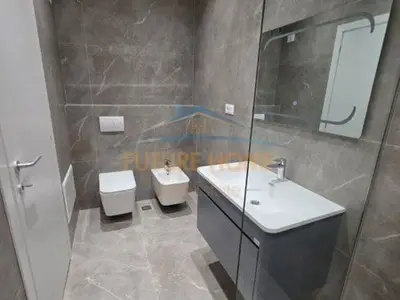 Penthouse 2+1 në shitje në Bulevardi Zhan D’Ark, Tiranë, 97 m². Foto 7 nga 11