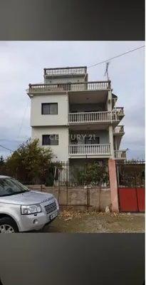 Studio for sale in Velipoje, Shkodër, 137 m². Photo 2 of 3