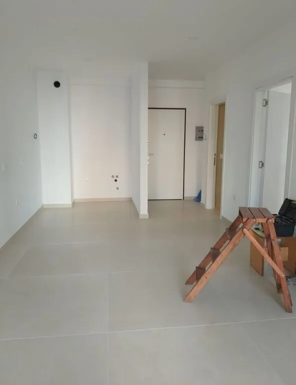 Appartamento 1+1 in affitto a Rruga Kongresi i Manastirit, Tirana, 60 m². Foto 1 di 5
