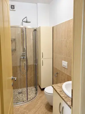 Appartamento 2+1 in affitto a Rruga e Durrësit, Tirana, 80 m². Foto 3 di 3