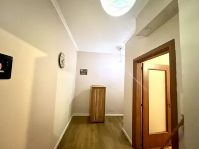Apartament 1+1 me qera në Rruga Katër Dëshmorët, Tiranë, 77 m². Foto 4 nga 7