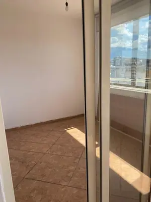 Studio for rent in Pazari i Ri, Tirana, 90 m². Photo 4 of 9