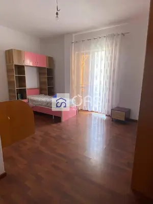 Appartamento 2+1 in affitto a 5 Maj, Tirana, 98 m². Foto 3 di 8